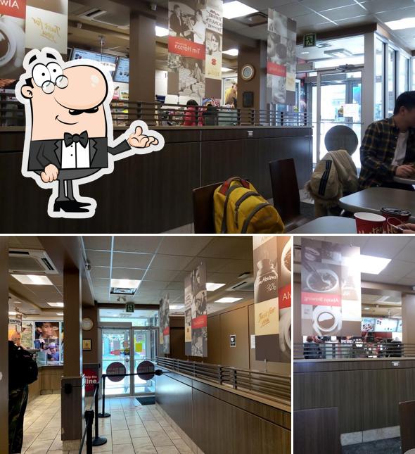 Découvrez l'intérieur de Tim Hortons