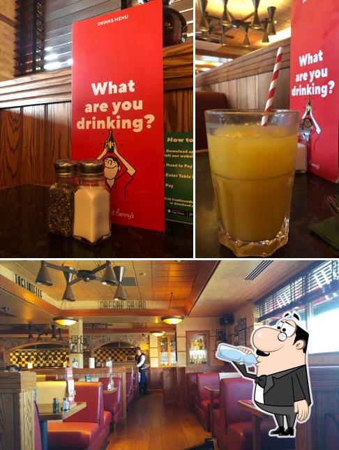 This is the photo showing drink and food at Frankie & Benny's