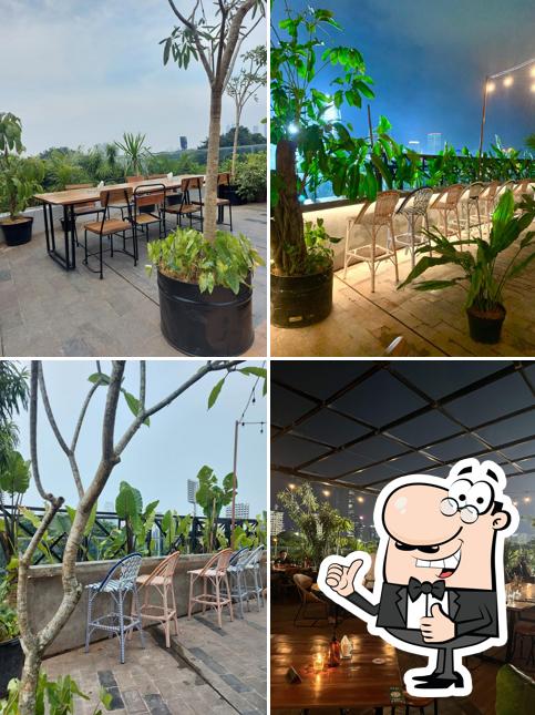 Lucy In The Sky Spark pub & bar, Jakarta - Restaurant reviews