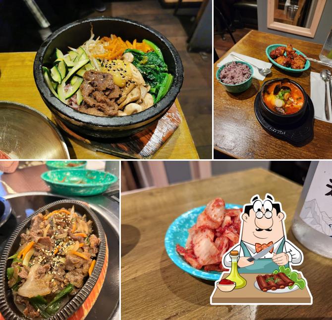 Kangnam Pocha serves meat dishes