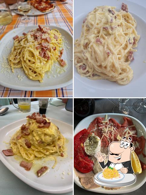 Spaghetti alla carbonara al Pizzeria Cristallo