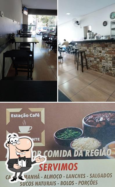 Look at this image of Estação Café Restaurante