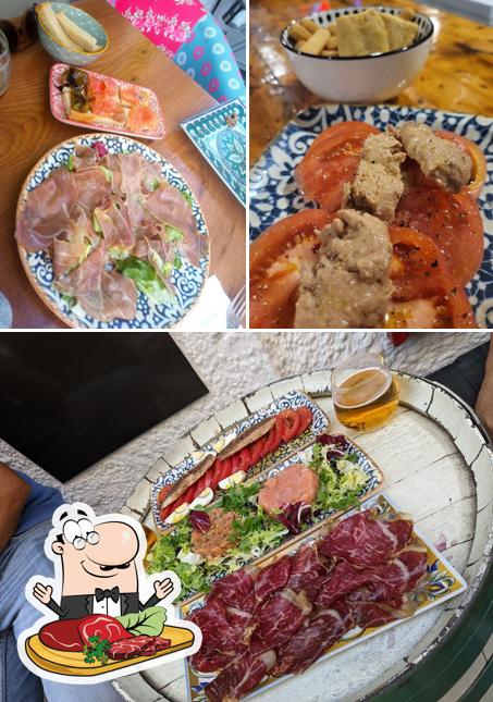 Try out meat dishes at Bar Casa Yeyo Torremolinos