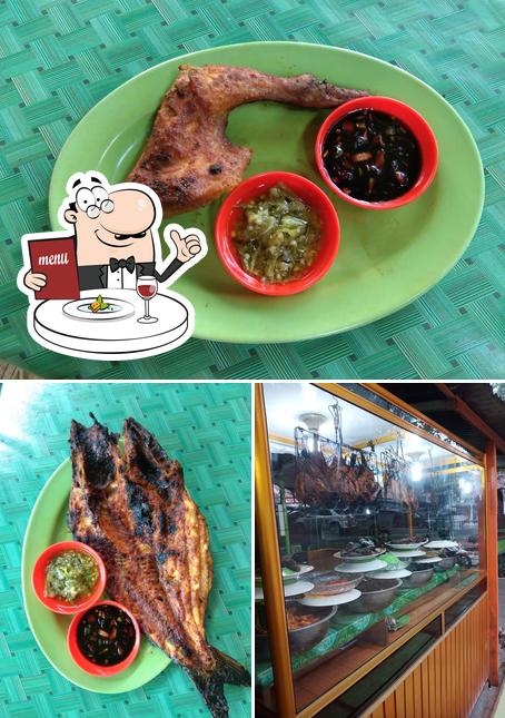 pondok ikan dan ayam bakar bang naufal restaurant 