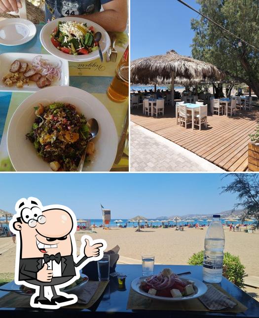 Это изображение ресторана "Zephyros Beach Restaurant"