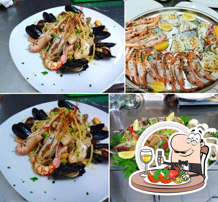 Prenditi la cucina di mare a Ristorante Pizzeria Terrarossa