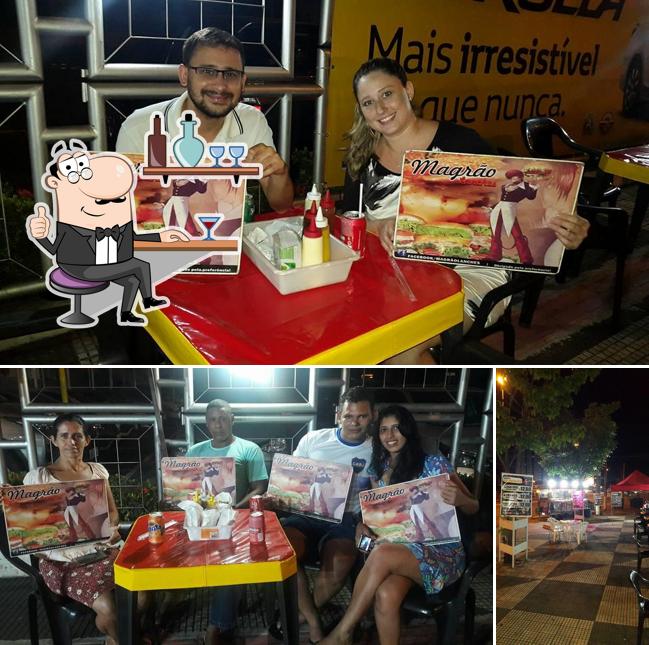 O interior do Magrão Lanches