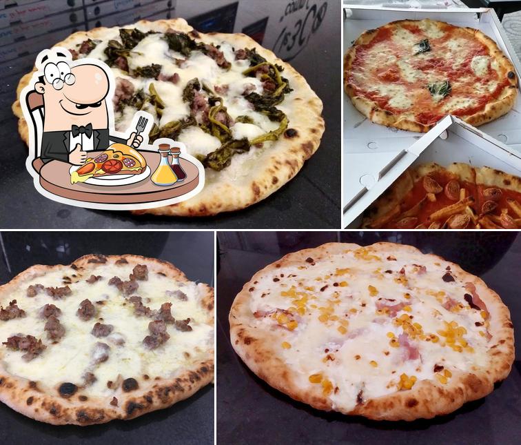 Commandez des pizzas à Pizzeria Le 3C Formia Gianola-Santo Janni (anche senza glutine)