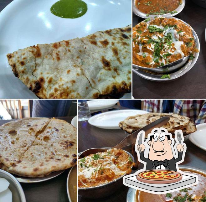 Get pizza at Aggarwal Vegetarian