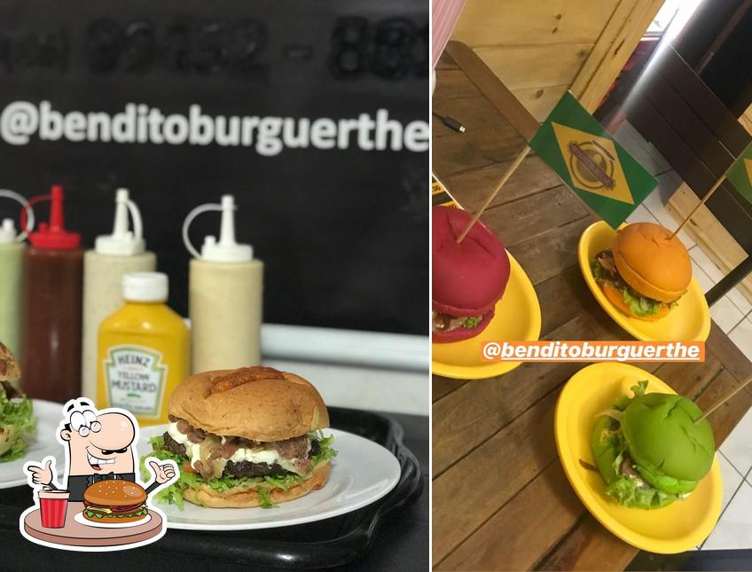 Delicie-se com um hambúrguer no Bendito BurguerTHE