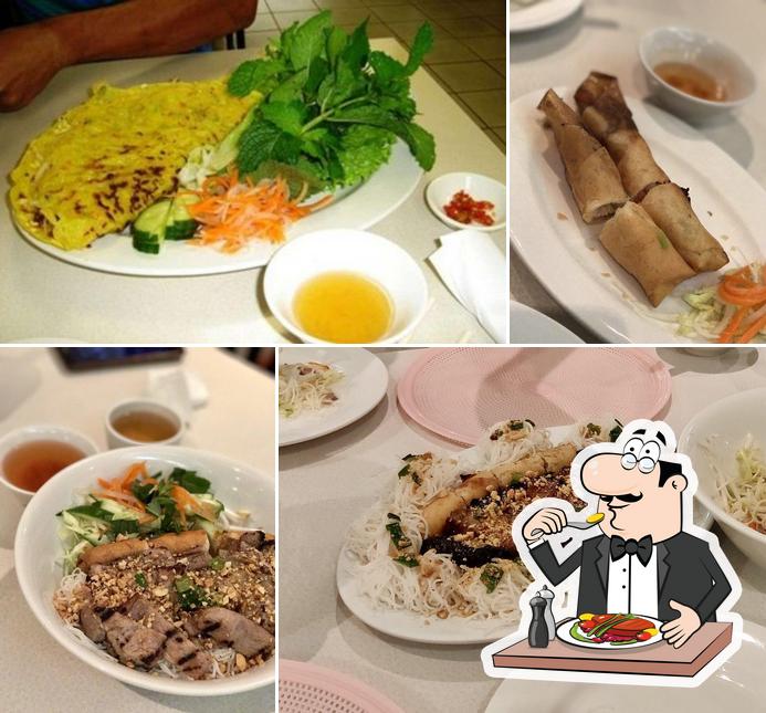 Bach Yen Vietnamese Cuisine in Toronto - Restaurant menu and reviews