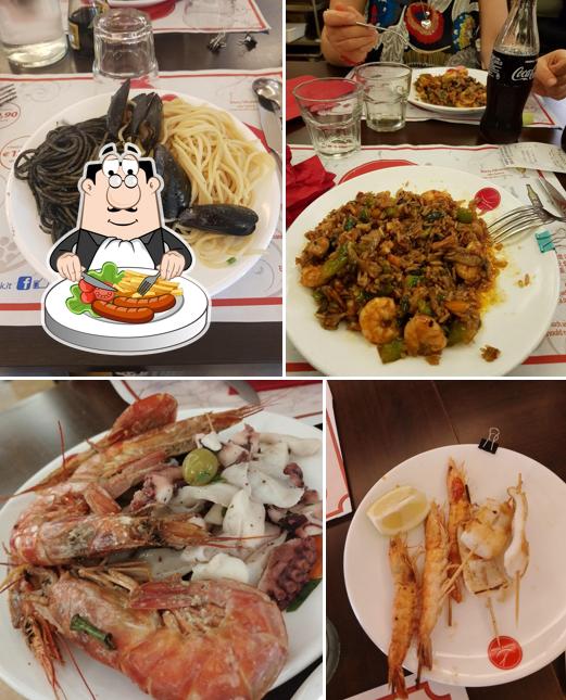 Platti al Ristorante Happy Wok