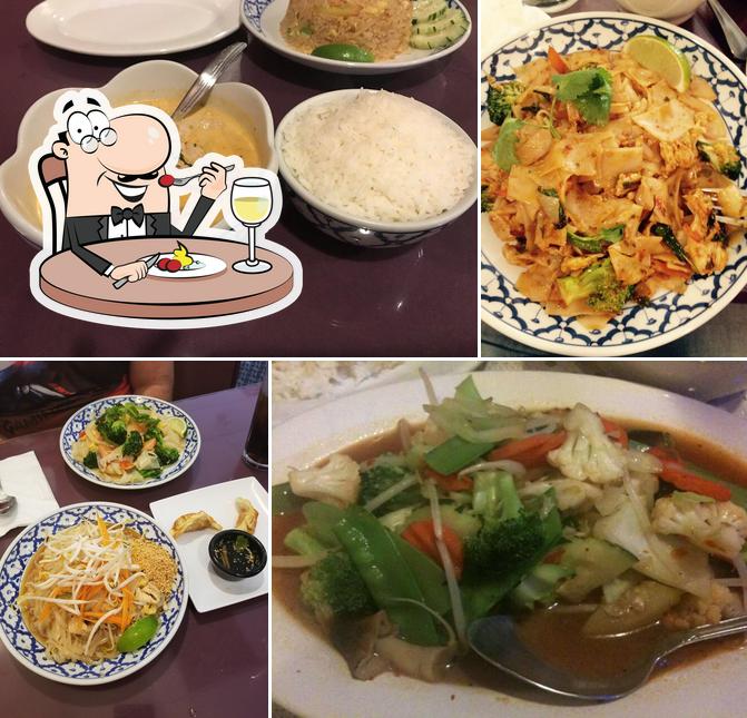 Thai Cuisine, 6200 Coors Boulevard Northwest E3, E4 in Albuquerque ...