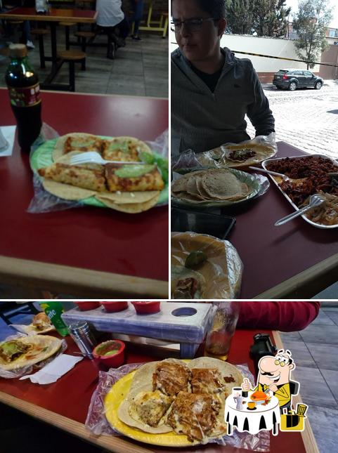 Restaurante Los Mixiotes Taquería Av Hidalgo Santiago de Querétaro