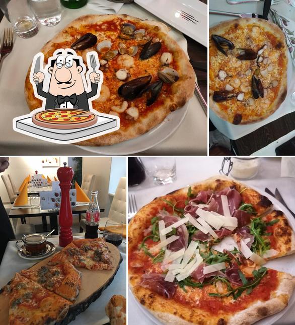 Закажите пиццу в "Restaurant La rocca"