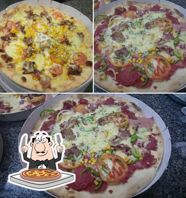 Escolha diferentes variedades de pizza