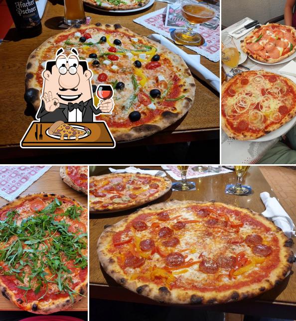 A Pizzeria Ennemoser, puoi assaggiare una bella pizza