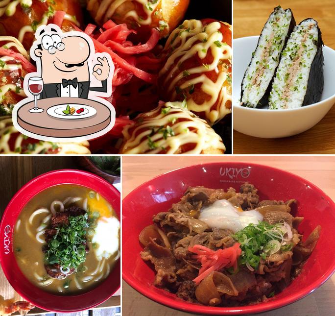 Comida en Ukiyo Restaurant - Ramen & Udon