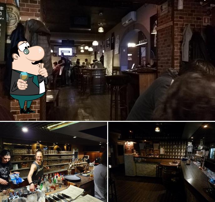 Ecco un'immagine di Billy's Pub, Birreria con cucina e pizzeria