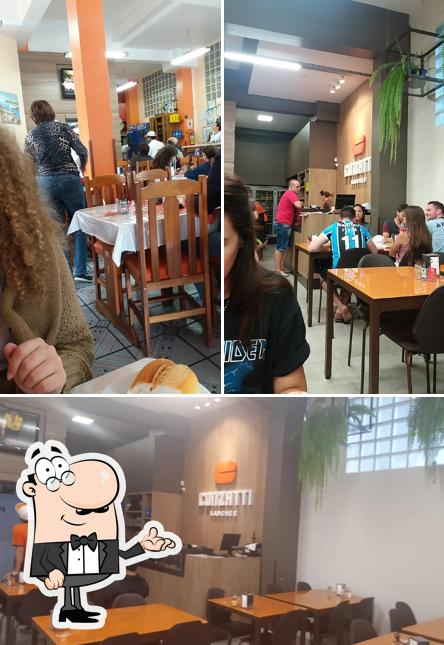 O interior do Conzatti Lanches