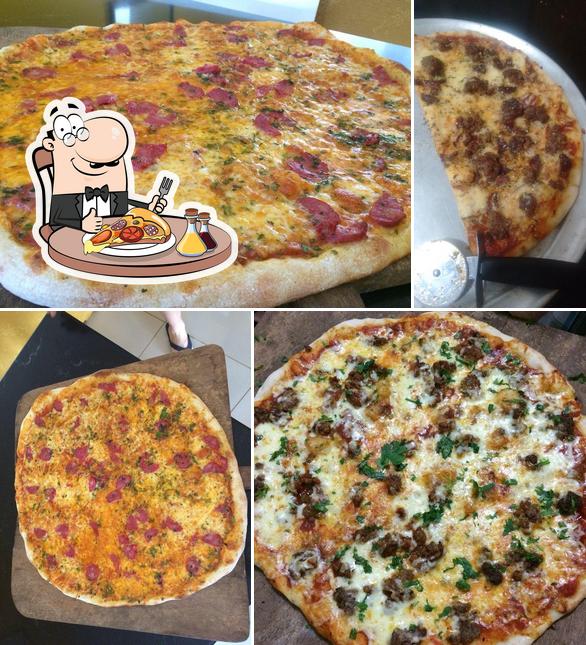 Escolha pizza no McKenna's Pizza E Burgers