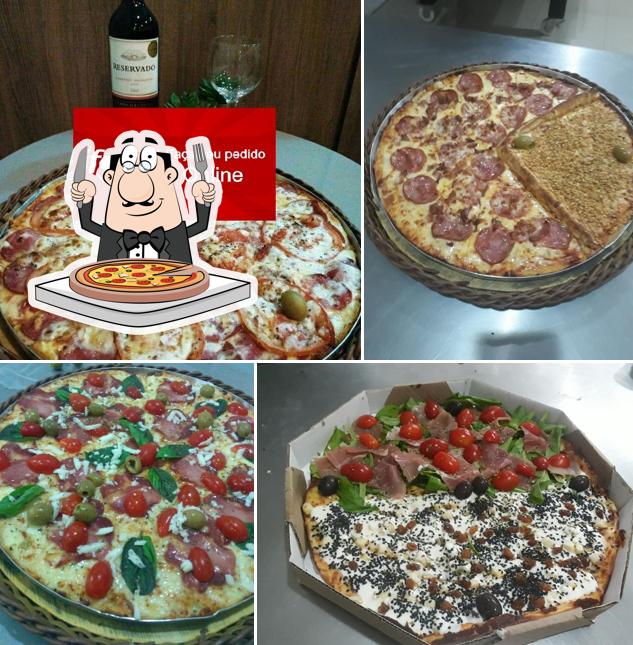 Peça diversos tipos de pizza