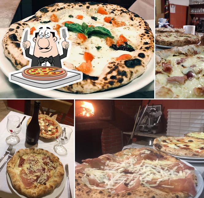 Scegli una pizza a Ristorante Pizzeria Napoletana 'A Voce 'E Napule