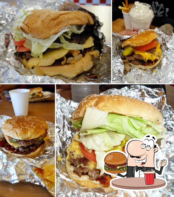 Hamburger at Five Guys