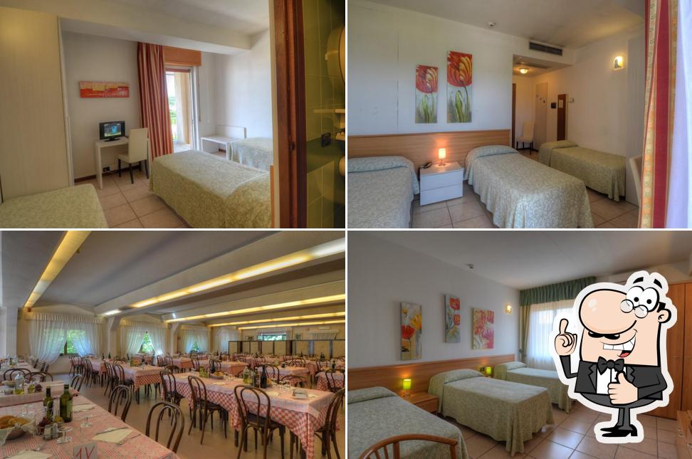 Albergo alle Crosere image