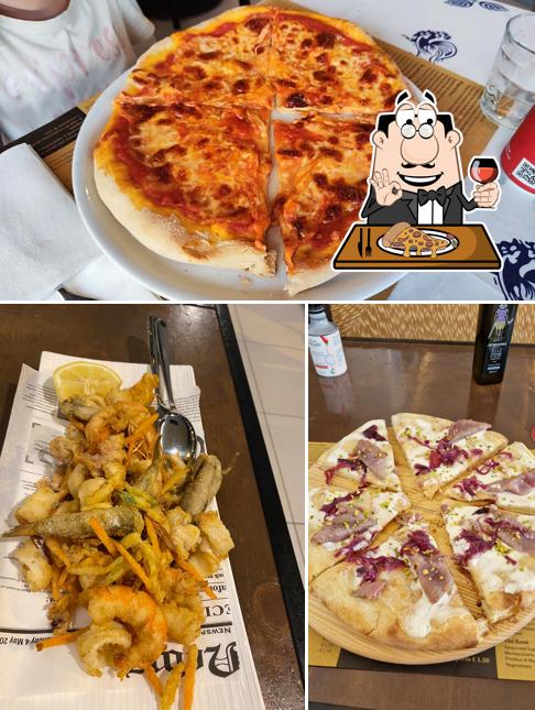 Закажите пиццу в "Osteria con pizza Amarcord"