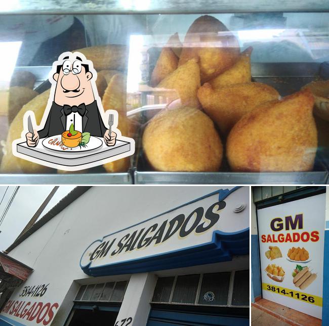 Comida em GM Salgados