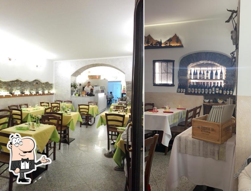 The interior of Ristorante Pizzeria Belvedere