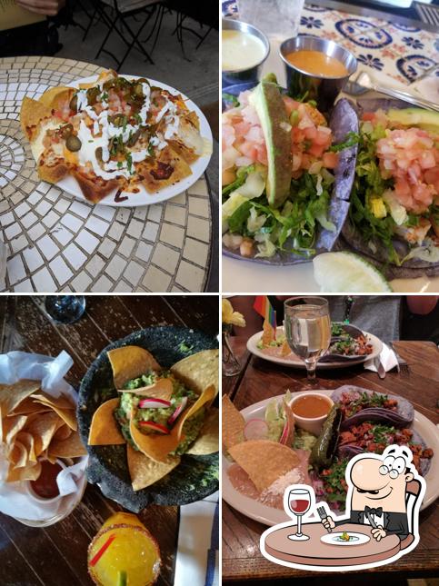 Meals at Móle Mexican Bar & Grill