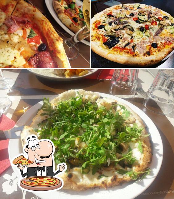 A Restaurant O'Chtib, vous pouvez essayer des pizzas