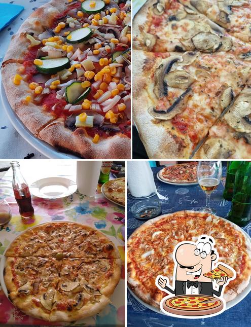 Scegli tra le svariate varianti di pizza