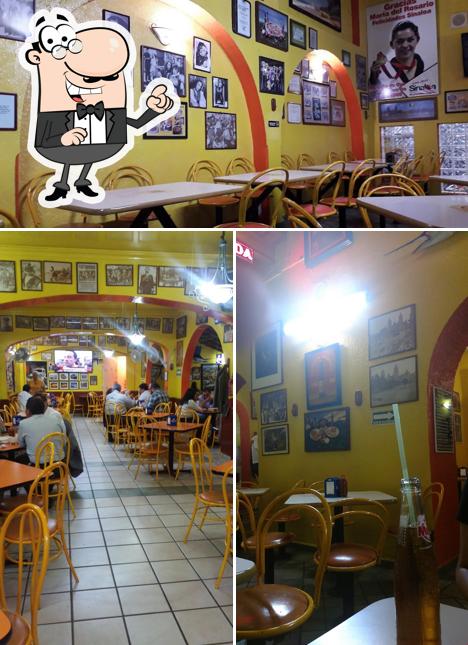 Pollos Sin-Aloas restaurant, Mexico City - Restaurant reviews