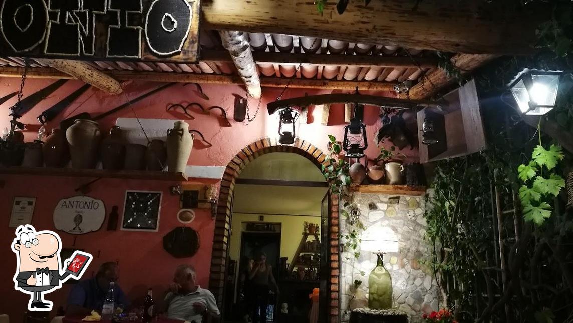 Gli esterni di Pizzeria da Antonio