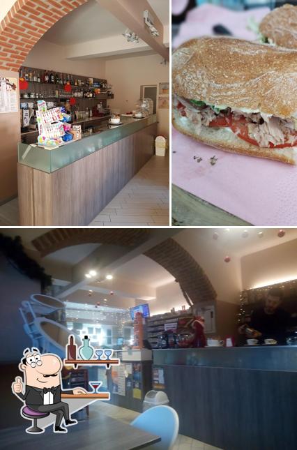 Questa è la immagine che raffigura la interni e sandwich di Cafe' Brera