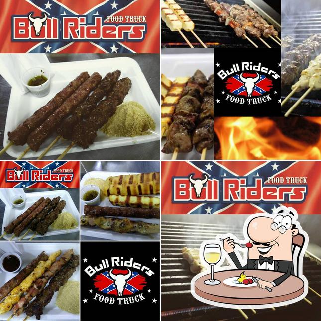 Platos en Bull Riders Hamburguers