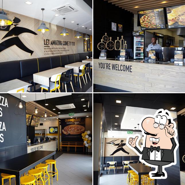 L'intérieur de Debonairs Pizza