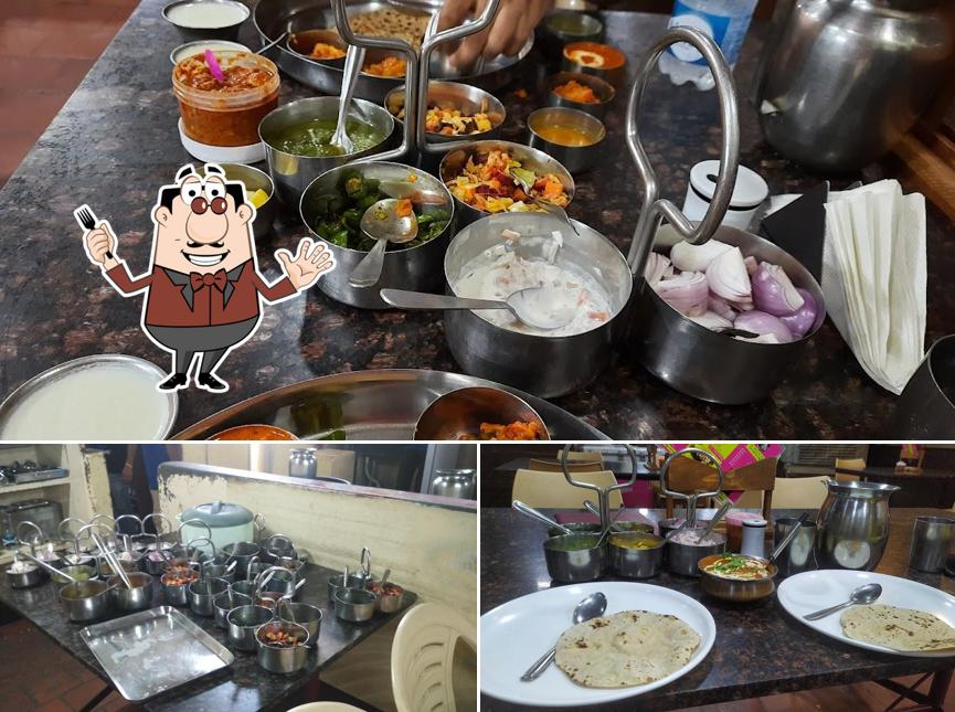 Meals at BHAGAWATI MOHANS BHOJANALAYA (FORMER - SREE MOHAN BHOJANALAYA )(NORTH INDIAN RESTAURANT) (PURE VEG)