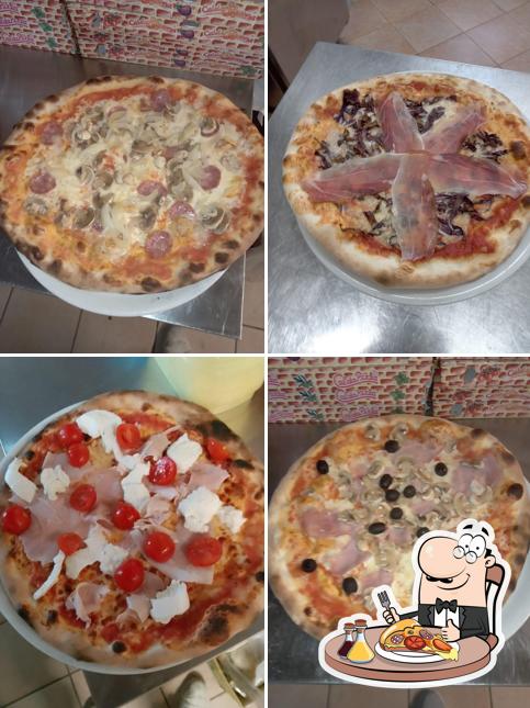 Prueba una pizza en Cafè Du Port