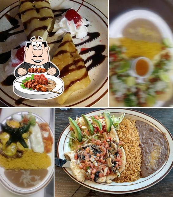 Meals at Dos Cielo's mexican restaurant