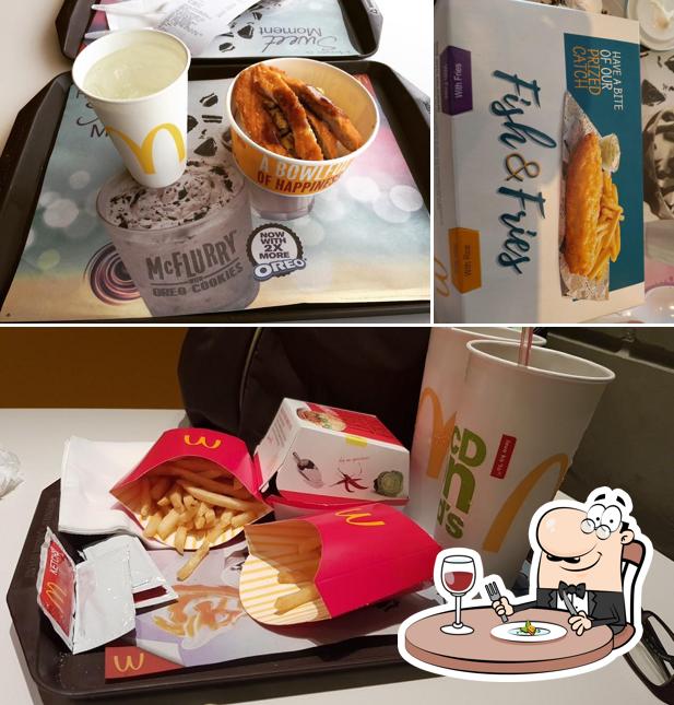 Meals at McDonald's NLEX KM42 Petron