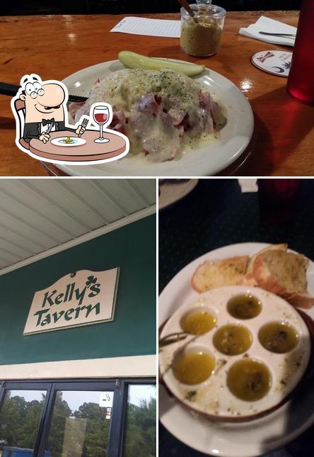 Еда в "Kelly's Tavern"