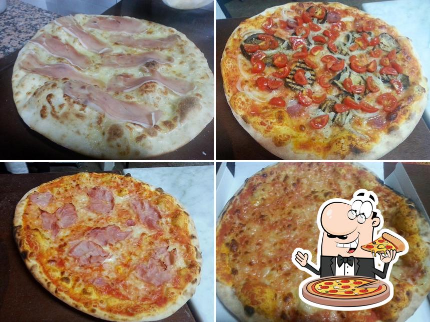 A Pizzeria Da Lello, puoi ordinare una bella pizza