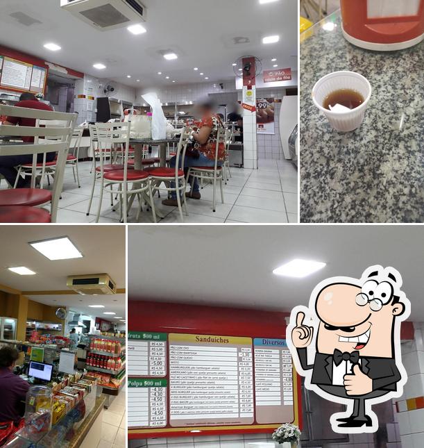 See this pic of Top Pães Delicatessen