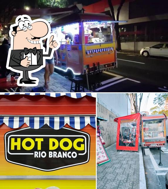 Here's a pic of Hot Dog Rio Branco