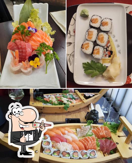 {Restaurant_name} ha disponibilità di piatti di sushi