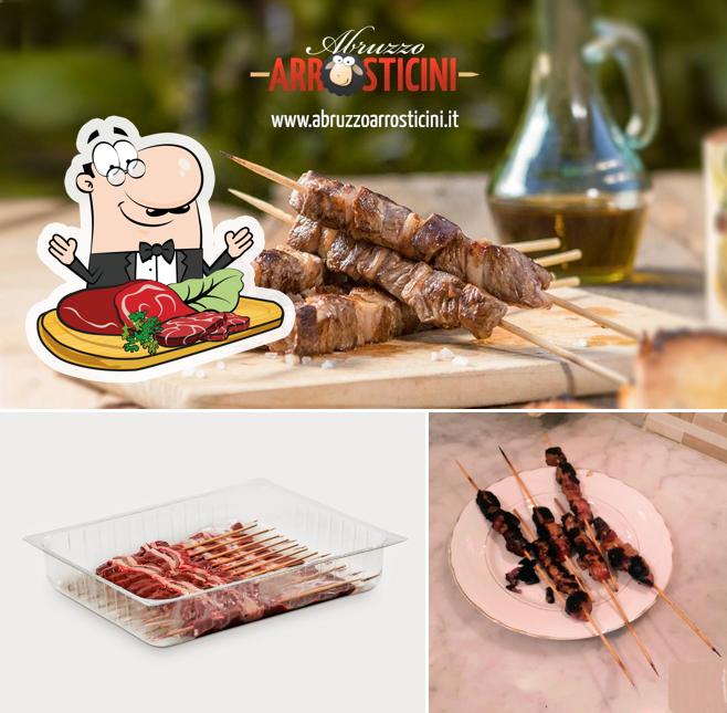 Abruzzo Arrosticini serve piatti di carne